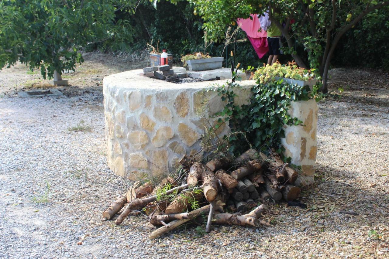 Appartamento Mas Des Oliviers Saint-Estève Esterno foto